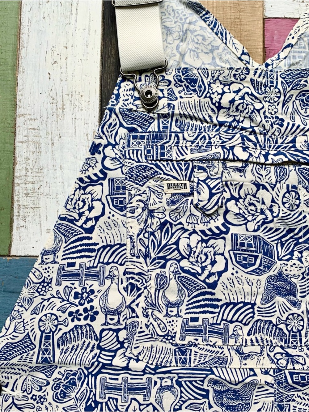 NWT Duluth 1X x31L Heirloom Gardening Bib Overalls Farm Toile Garden Outdoors - Picture 2 of 8